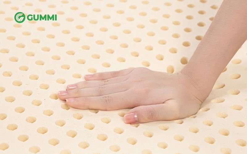 Bí quyết chọn mua nệm cao su 1m2 chất lượng, đẹp và bền 2 Nệm cao su thiên nhiên 1m2 rất an toàn và thân thiện với người dùng