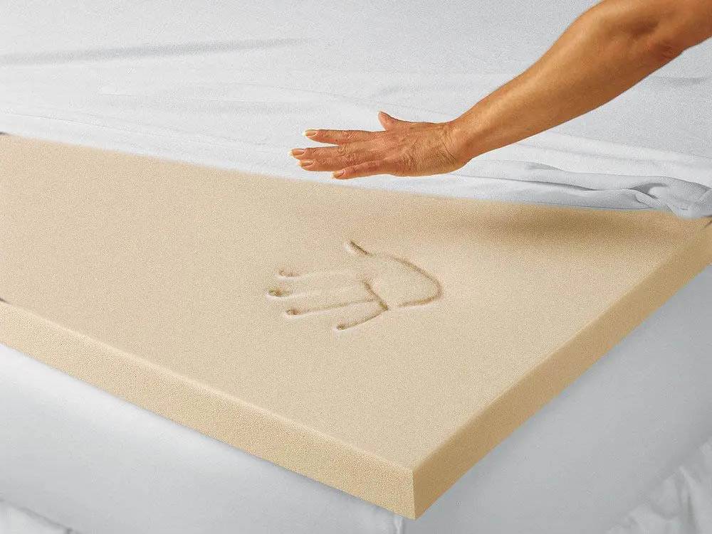 nệm foam cho người bị đau thần kinh tọa