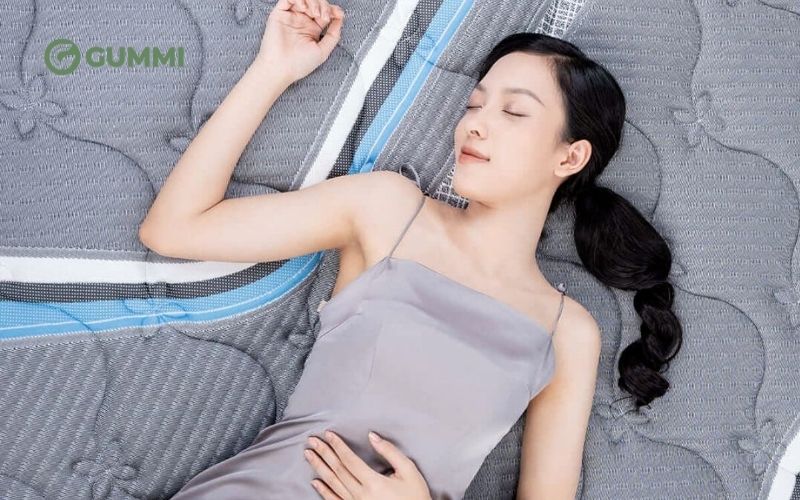 Nệm đa tầng là gì? Top 5 mẫu nệm đa tầng đáng mua hiện nay 3 Nệm hybrid làm từ foam cung cấp cho bạn môi trường ngủ êm ái
