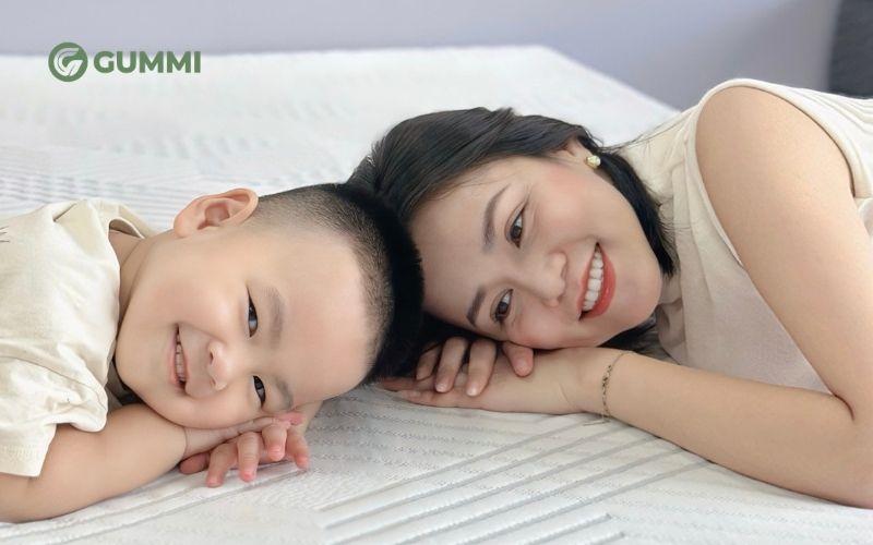 10 tiêu chí chọn nệm cho trẻ em giúp phát triển cơ thể 4 Nên chọn nệm có lớp áo mềm mịn, an toàn cho trẻ