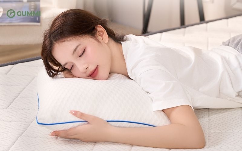 Gối ngủ ảnh hưởng thế nào đến cổ vai gáy và cột sống