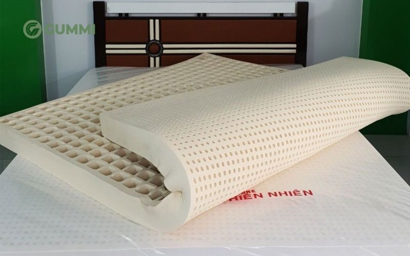 Điểm danh top 8 dấu hiệu nhận biết nên thay nệm cao su mới 3 Không nên để nệm cao su tiếp xúc chất có tính ăn mòn cao
