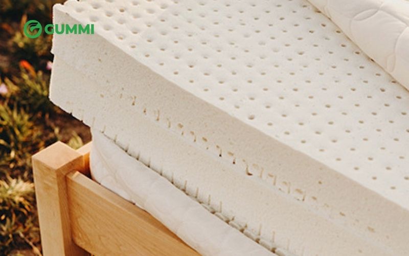Nệm cao su bị ướt phải làm sao? Cách xử lý nhanh và hiệu quả 3 Baking soda có khả năng xử lý nệm cao su bị dính nước bẩn hiệu quả