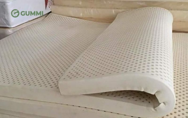 Nệm cao su non sở hữu nhiều ưu điểm vượt trội so với các dòng nệm cùng phân khúc