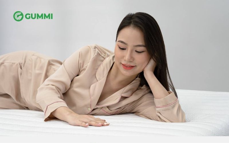 So sánh nệm cao su Gummi Legend và nệm cao su Gummi 7 zones 4 Gummi Legend với khả năng thoáng khí vượt trội