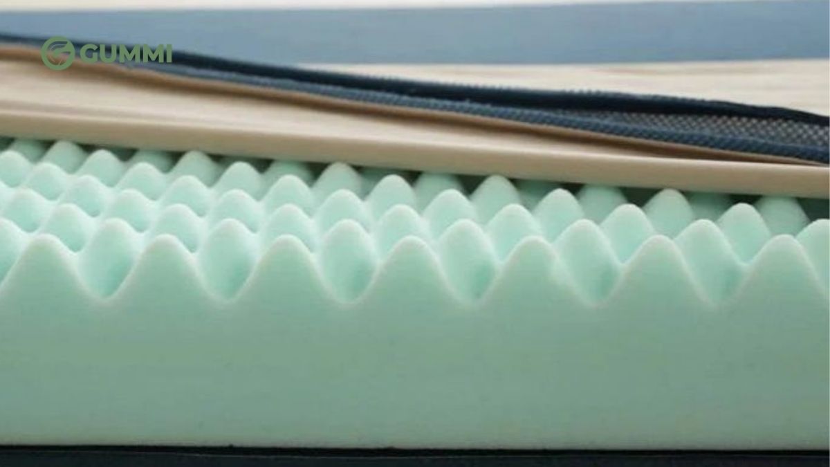 So sánh nệm cao su thiên nhiên và nhân tạo: Nên mua nệm nào? 2 Nệm cao su nhân tạo thường là nệm PU Foam