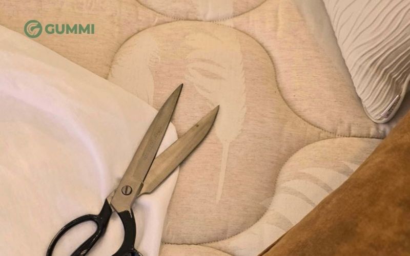 Trường hợp nào nên tự cắt nệm cao su tại nhà?