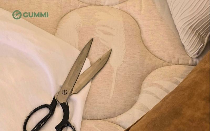 Có nên đặt cắt nệm 1m x 1m8 theo yêu cầu?