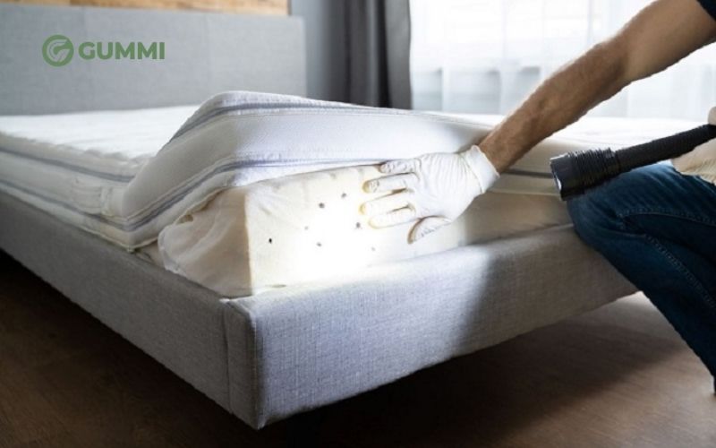 Dấu hiệu nhận biết nệm cao su bị rách