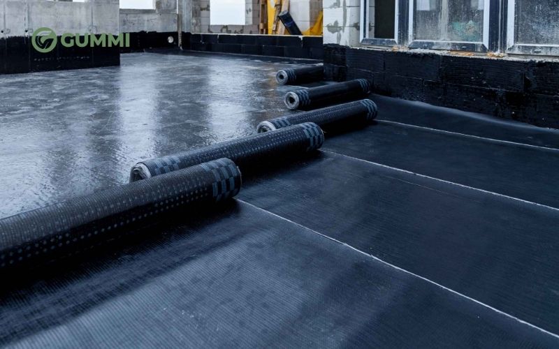Cao su nhân tạo là gì? Quy trình sản xuất và ứng dụng thực tế 5 Màng chống thấm làm bằng cao su