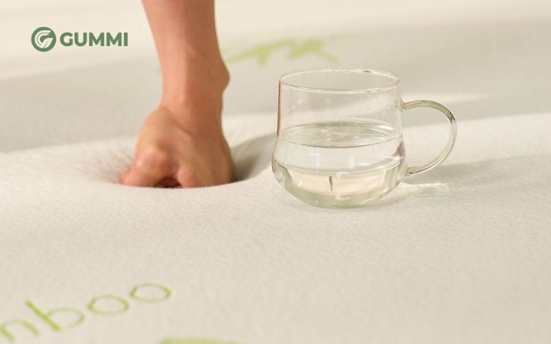 Nệm cao su Gummi Hybrid là sự kết hợp của cao su và foam đàn hồi