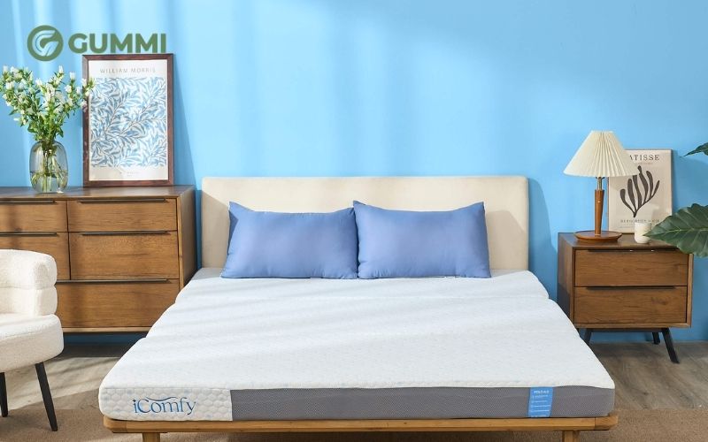 12+ Mẫu nệm cho người già, người lớn tuổi chất lượng 2 Nệm foam (đặc biệt là memory foam) là loại nệm dành cho người già được ưa chuộng, nổi bật với khả năng ôm sát cơ thể.
