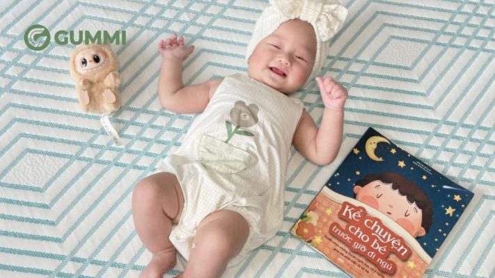 Trẻ sơ sinh nên nằm giường hay nệm?