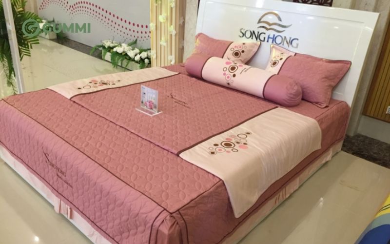 Bộ chăn ga gối đệm Sông Hồng được nhiều gia đình lựa chọn