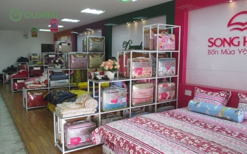 Nệm bông ép Sông Hồng được ưa chuộng nhờ giá thành hợp lý, dễ tiếp cận