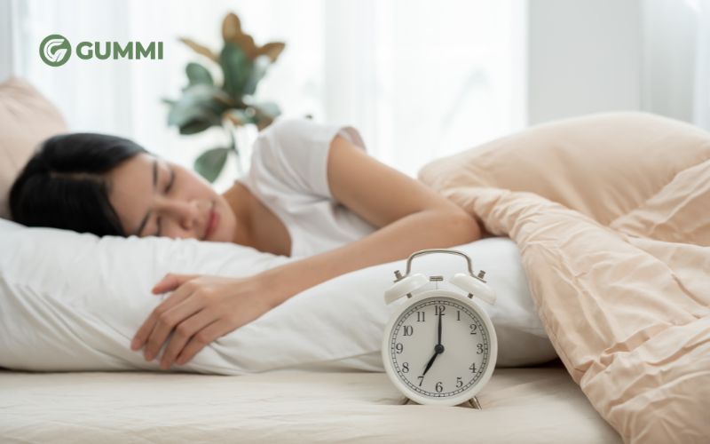 1 ngày ngủ 6 tiếng được không? Giải đáp chi tiết 1 1 ngày có thể ngủ 6 tiếng nhưng không lý tưởng và không phù hợp với số đông