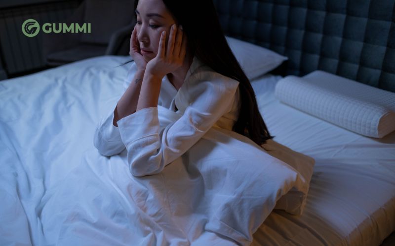 1 ngày ngủ 6 tiếng được không? Giải đáp chi tiết 7 Tình trạng mất ngủ, khó ngủ kéo dài trên 3 tuần liên tục nên đi khám bác sĩ