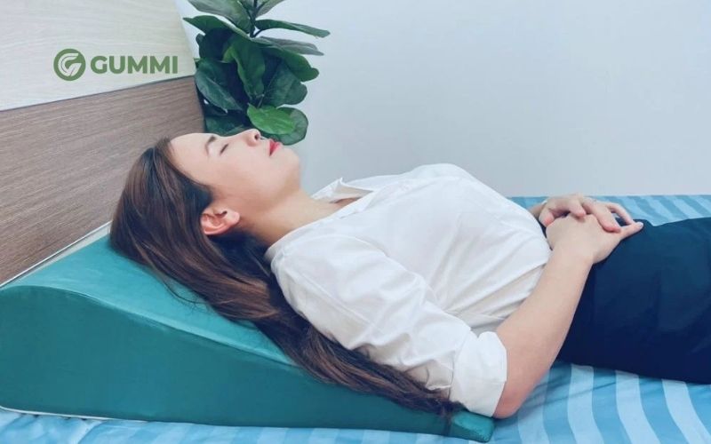 15 tác hại của gối chống trào ngược và những lưu ý khi sử dụng 4 Gây lệch đầu