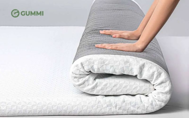 Topper Memory Foam nổi bật với khả năng ôm sát đường cong cơ thể