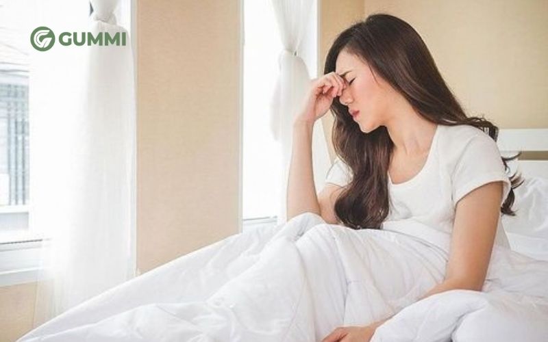 Kê gối cao khi ngủ có tốt không - Kê gối cao khiến máu lưu thông kém